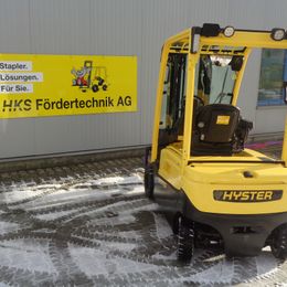 Hyster J1.8XN LWB °°° Chariot 4 roues électrique