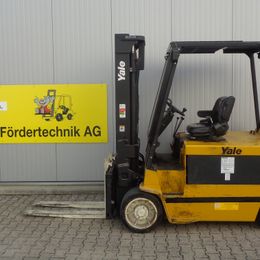 Yale ERC 45 HG °°° Chariot 4 roues électrique