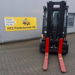 Hyster J5.5XN6 °°° Chariot 4 roues électrique