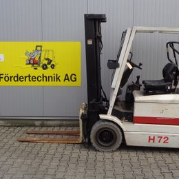 Hyster J3.00XM °°° Chariot 4 roues électrique