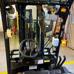Yale ERP20VF LWB °°° Chariot 4 roues électrique