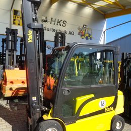 Yale ERP30VL °°° Chariot 4 roues électrique
