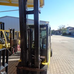 Yale ERP30VL °°° Chariot 4 roues électrique