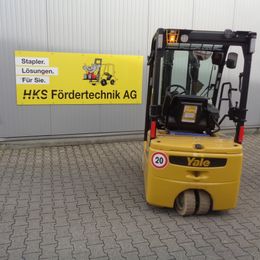 Yale ERP16VT °°° Chariot 3 roues électrique