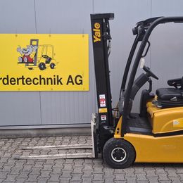 Yale ERP16VT MWB °°° Chariot 3 roues électrique