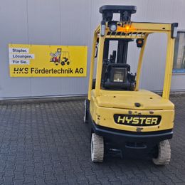 Hyster J3.5XN °°° Chariot 4 roues électrique