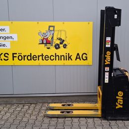 Yale MS12 °°° Gerbeur