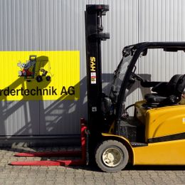 Yale ERP30VL °°° Chariot 4 roues électrique