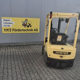 Hyster J1.6XNT SWB °°° Chariot 3 roues électrique