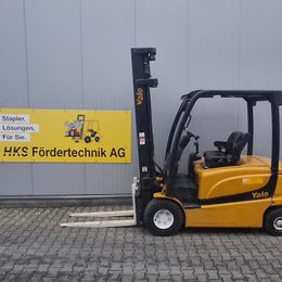 Yale ERP35VL °°° Chariot 4 roues électrique