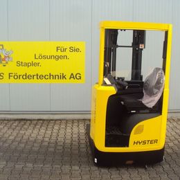 Hyster R1.2E °°° Chariot à mât rétractable