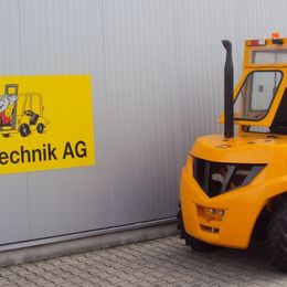 [div] ManForce 35 4WD °°° Chariot élévateur tout-terrain