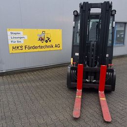 Hyster J5.5XN6 °°° Chariot 4 roues électrique