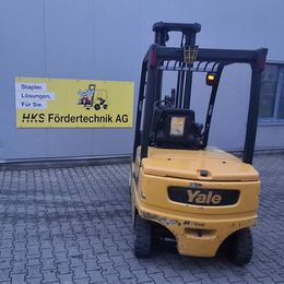 Yale ERP35VL °°° Chariot 4 roues électrique