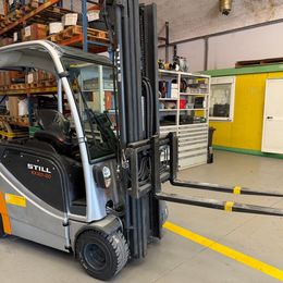 Still RX20-20 °°° Chariot 4 roues électrique