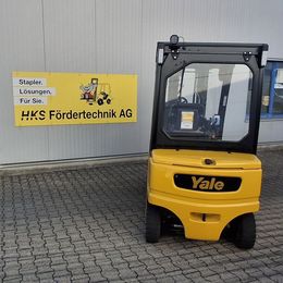 Yale ERP35VL °°° Chariot 4 roues électrique
