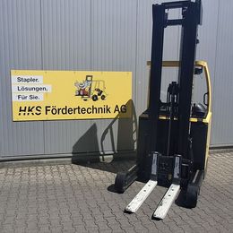 Hyster R1.6 °°° Chariot à mât rétractable