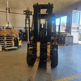 Yale GDP 30 VX °°° Chariot élévateur diesel