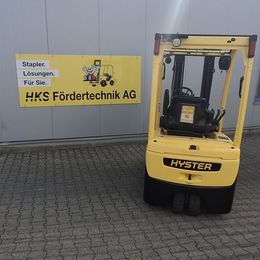Hyster J1.6XNT MWB °°° Chariot 3 roues électrique