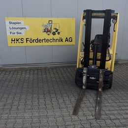 Hyster J1.6XNT MWB °°° Chariot 3 roues électrique
