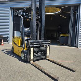 Yale ERP18VF MWB °°° Chariot 4 roues électrique
