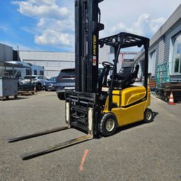 Yale ERP18VF MWB °°° Chariot 4 roues électrique