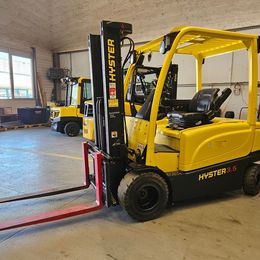 Hyster J3.5XN Advance °°° Chariot 4 roues électrique
